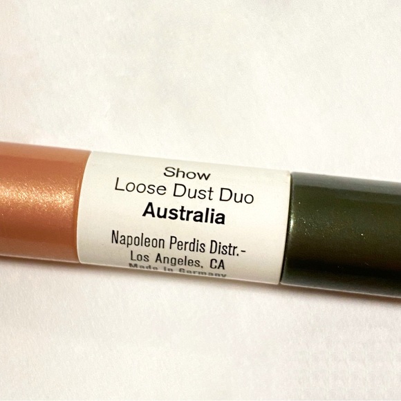 Napoleon Perdis Australia Show shimmery pink green loose dust duo eyeshadow wand - Picture 2 of 2